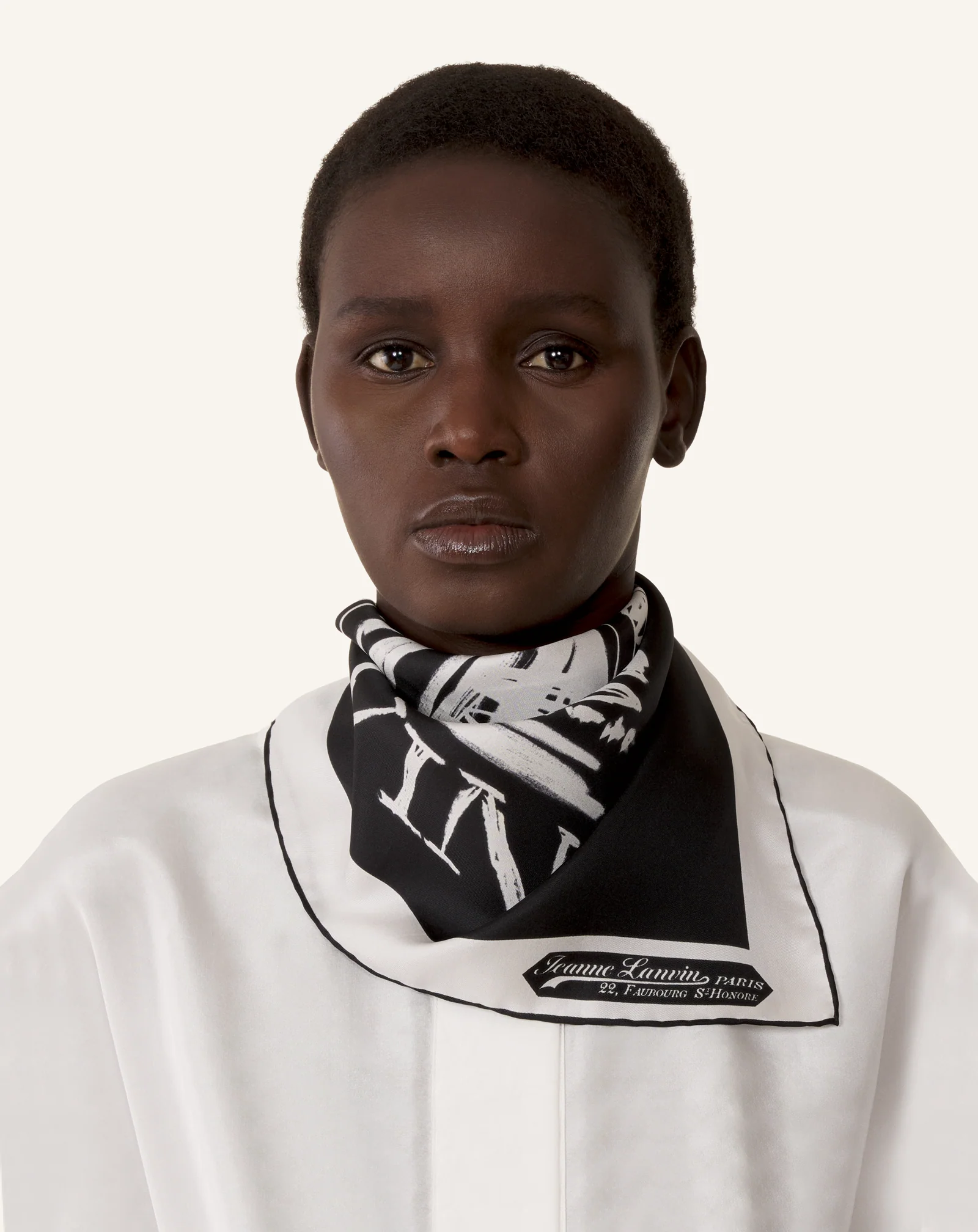 MOTHER & DAUGHTER PRINTED SILK SCARF - Image 4