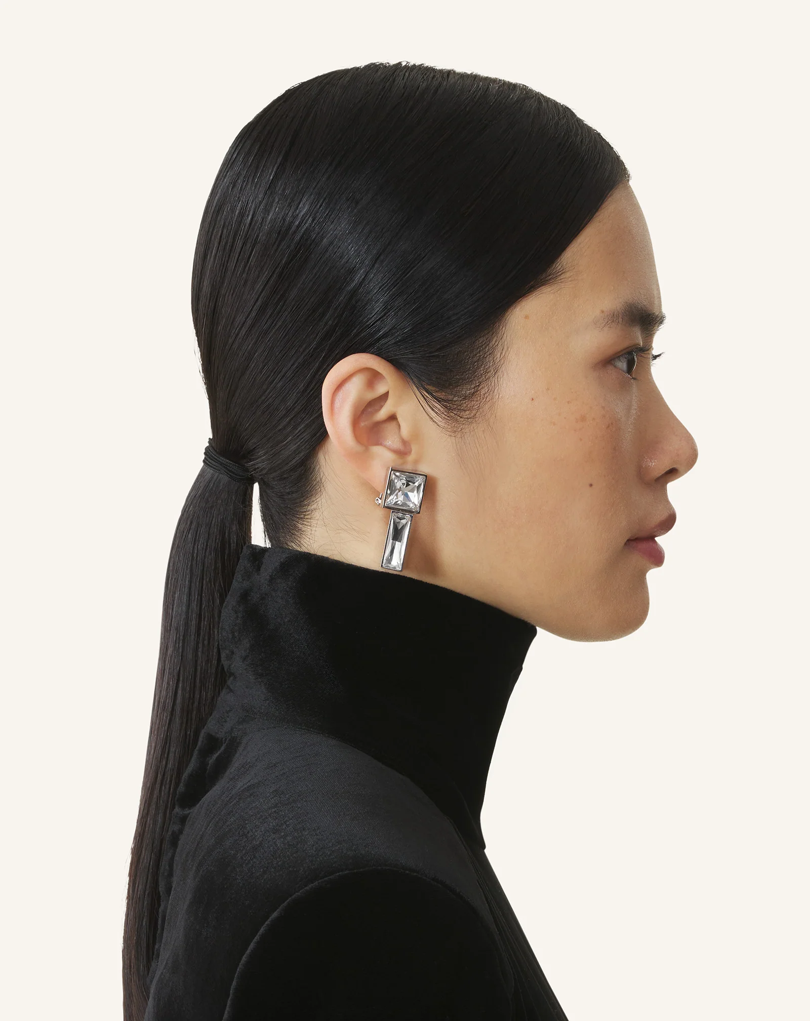 RHYTHMIQUE ASYMMETRICAL EARRINGS - Image 5