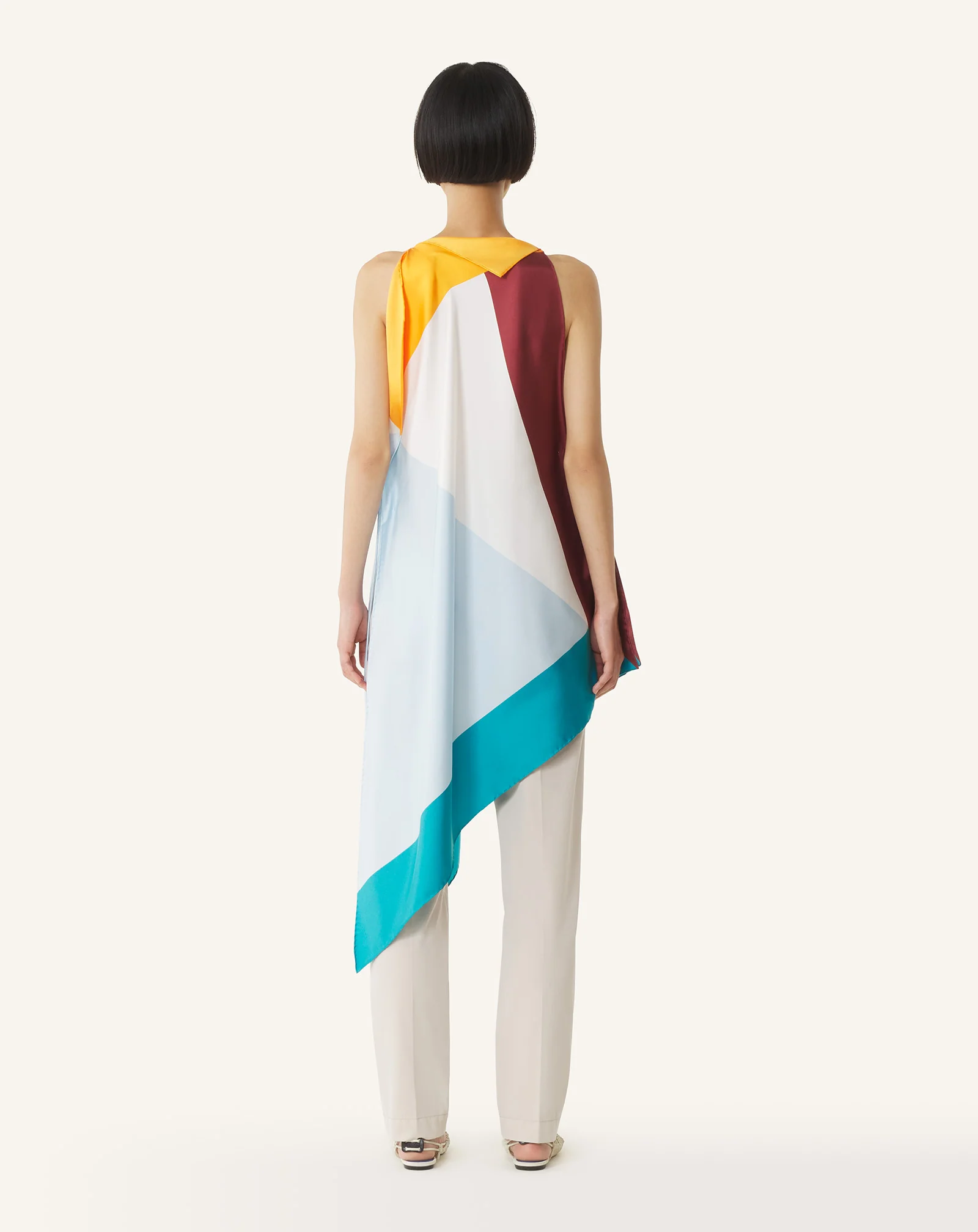 GRAPHIC PRINT SILK TOP - Image 4