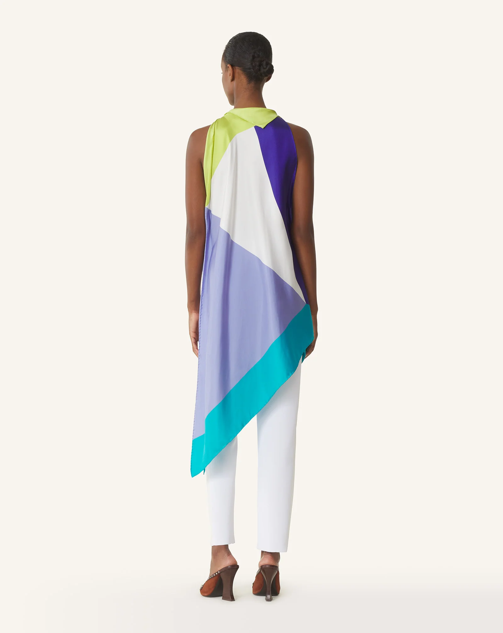 GRAPHIC PRINT SILK TOP - Image 4